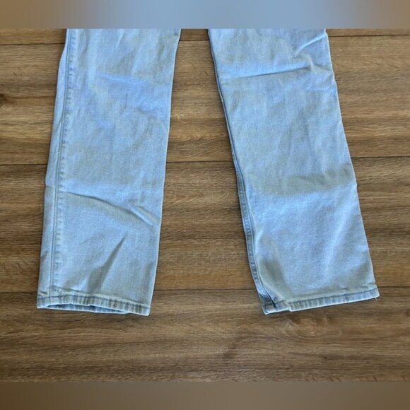 Hollister Sz 2R Strawberry Embroidered Low Rise Relaxed Straight Jeans - Picture 12 of 16